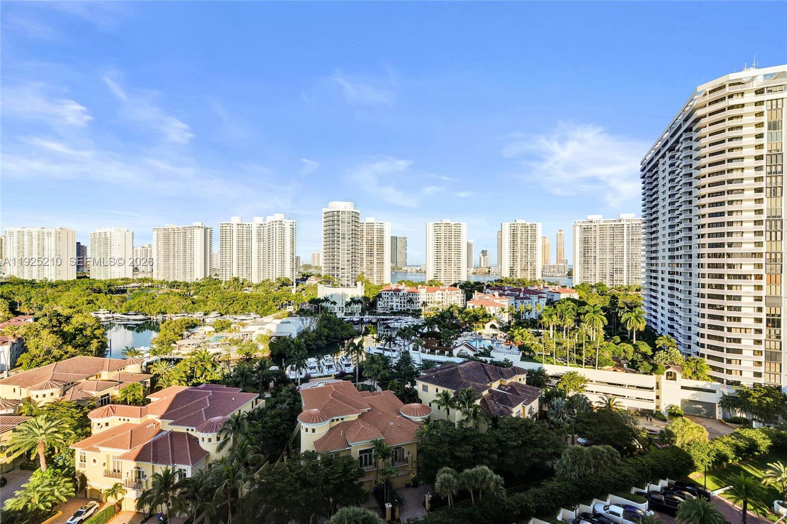 1000 E Island Blvd #1608, Aventura FL 33160