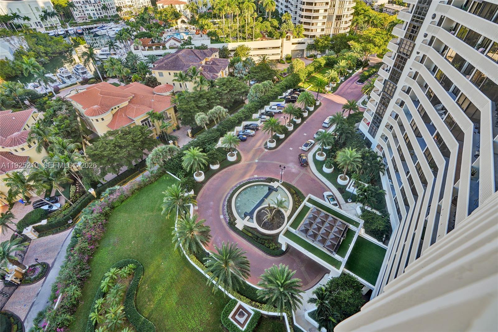 1000 E Island Blvd #1608, Aventura FL 33160