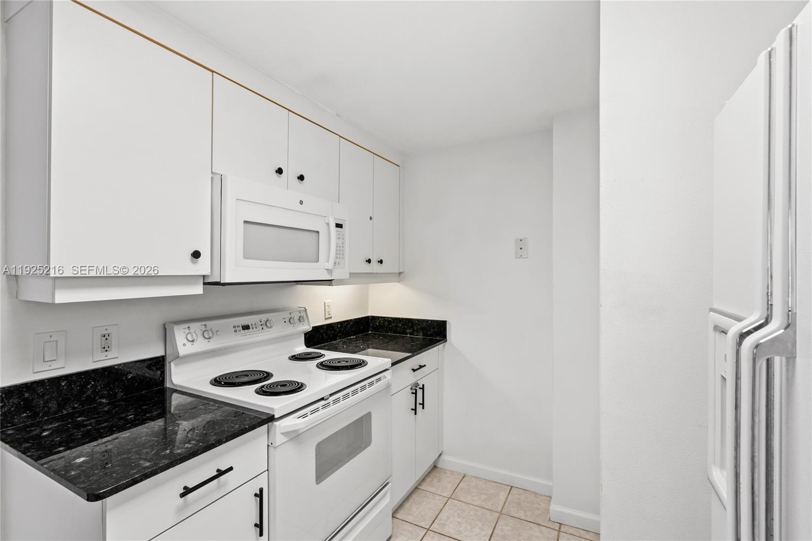 701 Brickell Key Blvd #1911, Miami FL 33131
