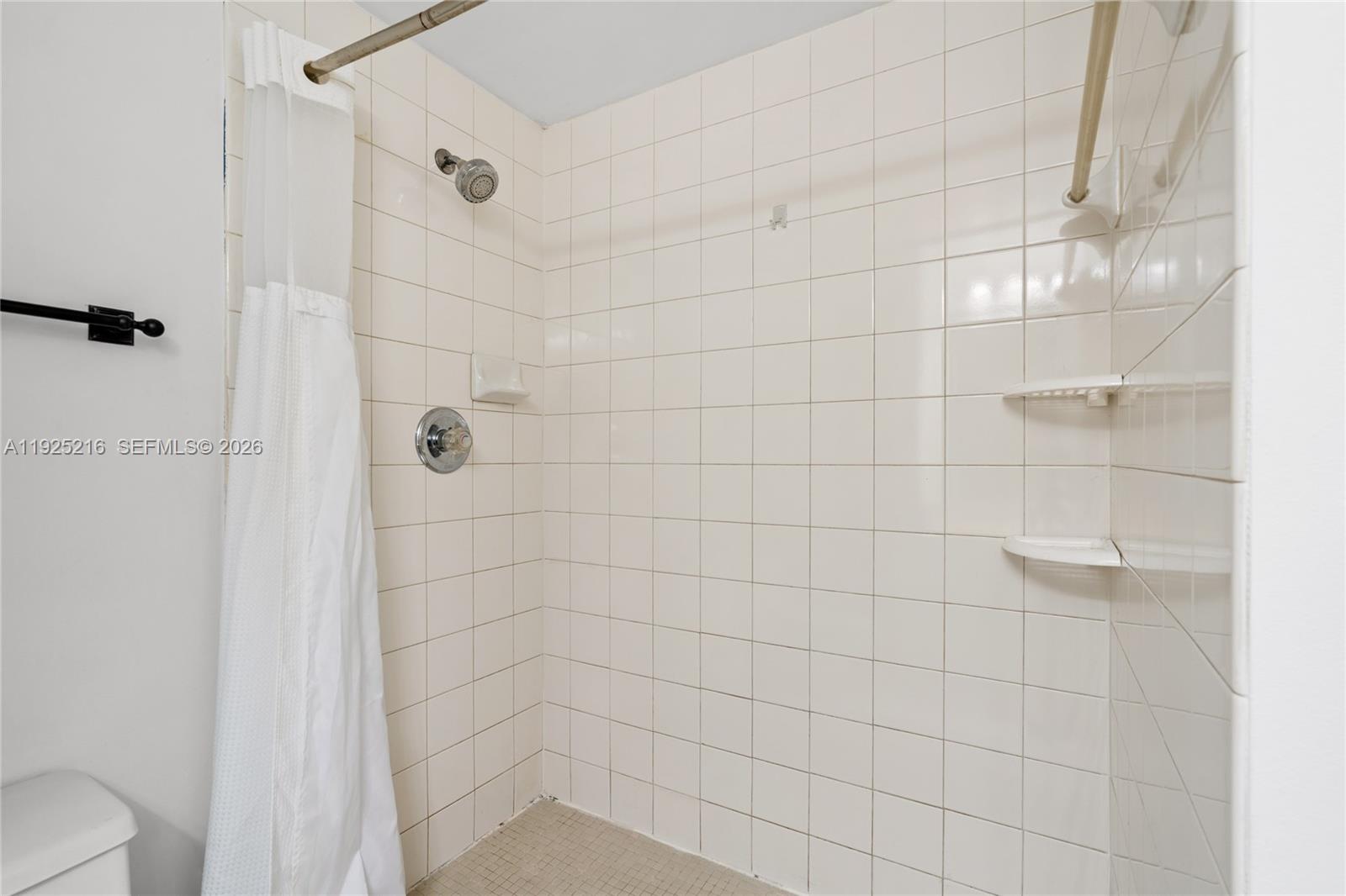 701 Brickell Key Blvd #1911, Miami FL 33131