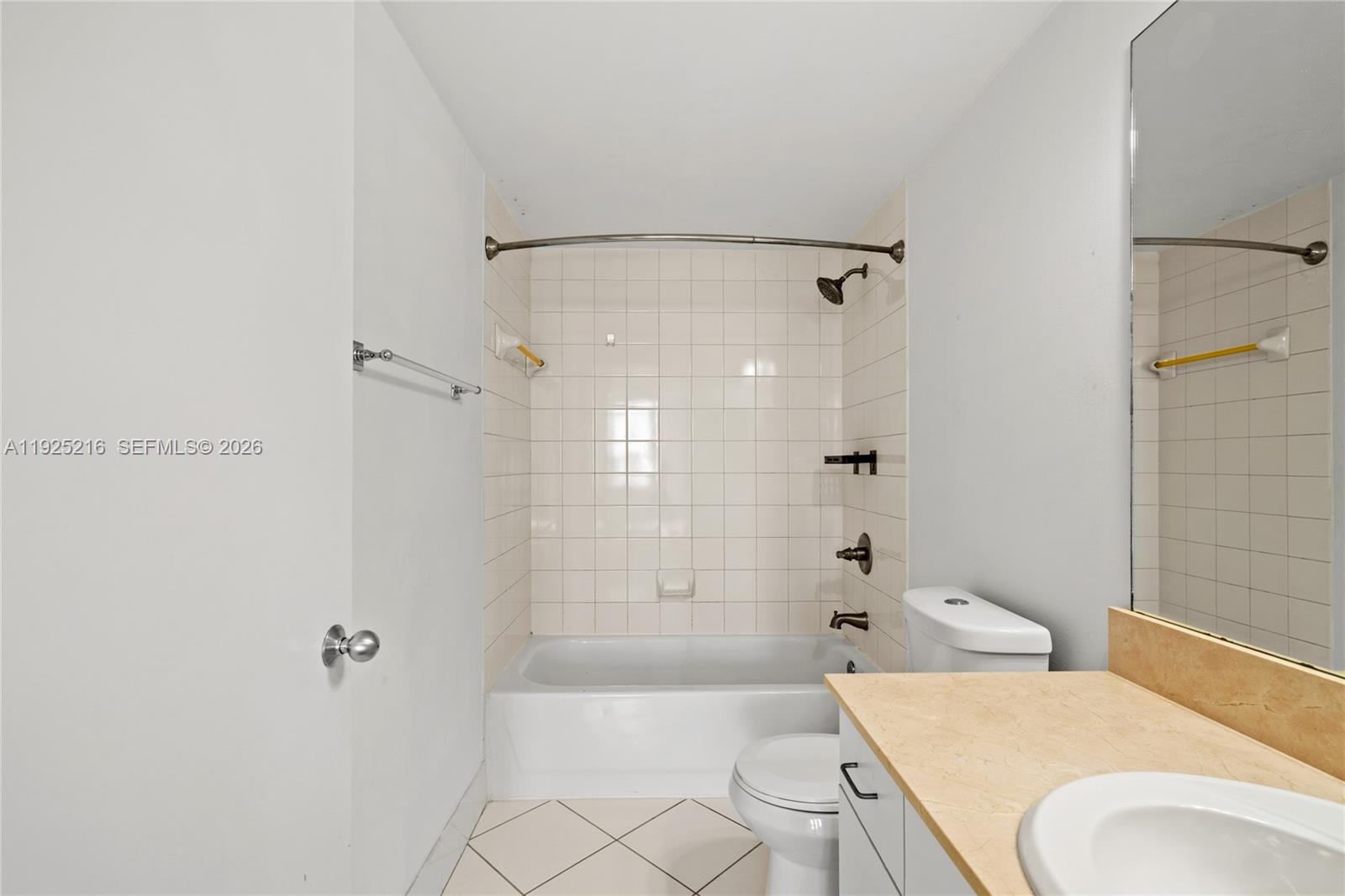 701 Brickell Key Blvd #1911, Miami FL 33131