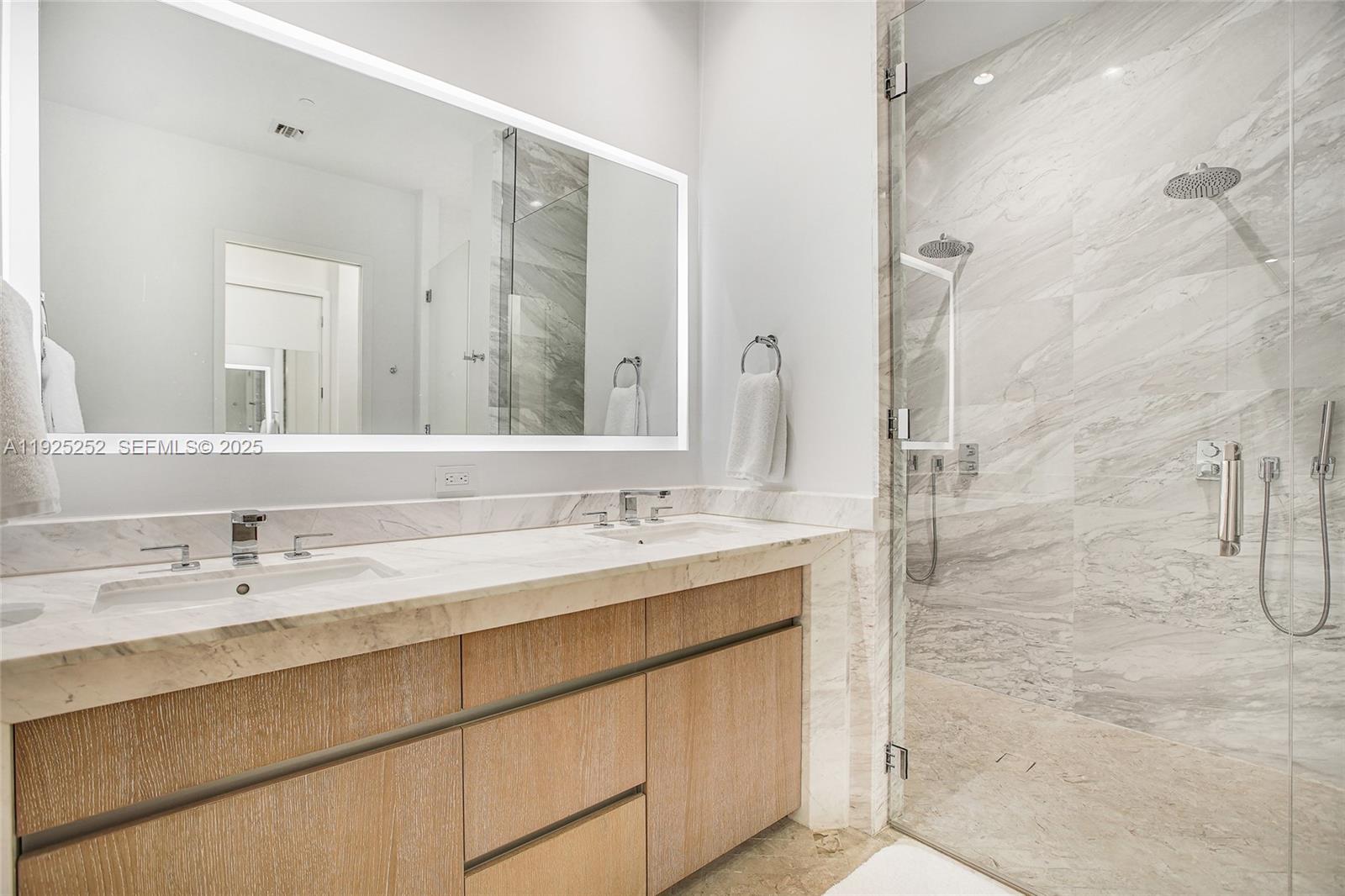 2821 S Bayshore Dr #15C, Miami FL 33133
