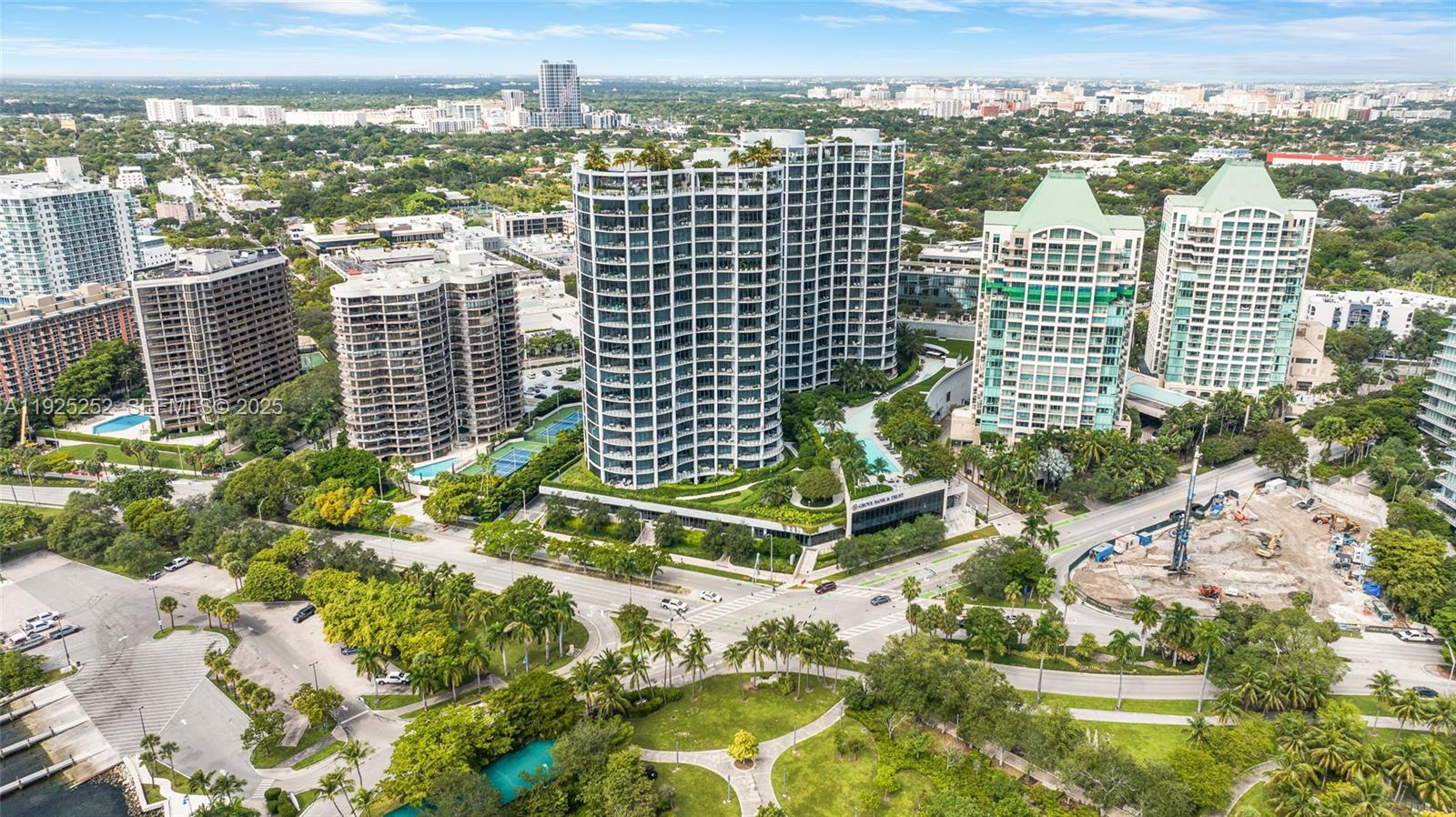 2821 S Bayshore Dr #15C, Miami FL 33133
