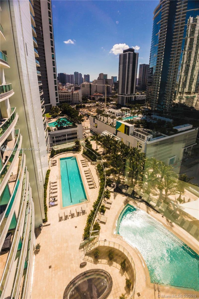 900 Biscayne Blvd #2604, Miami FL 33132