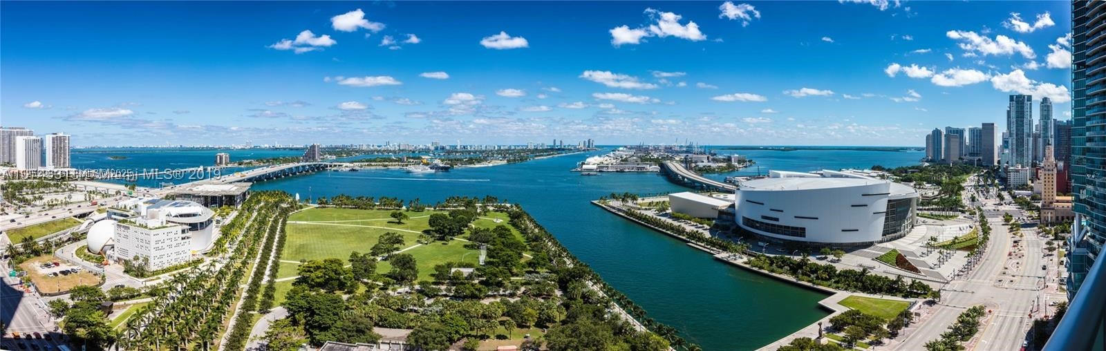 900 Biscayne Blvd #2604, Miami FL 33132