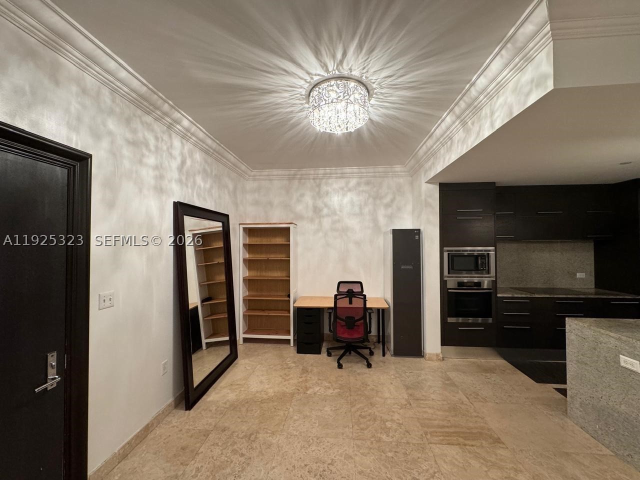 900 Biscayne Blvd #2604, Miami FL 33132