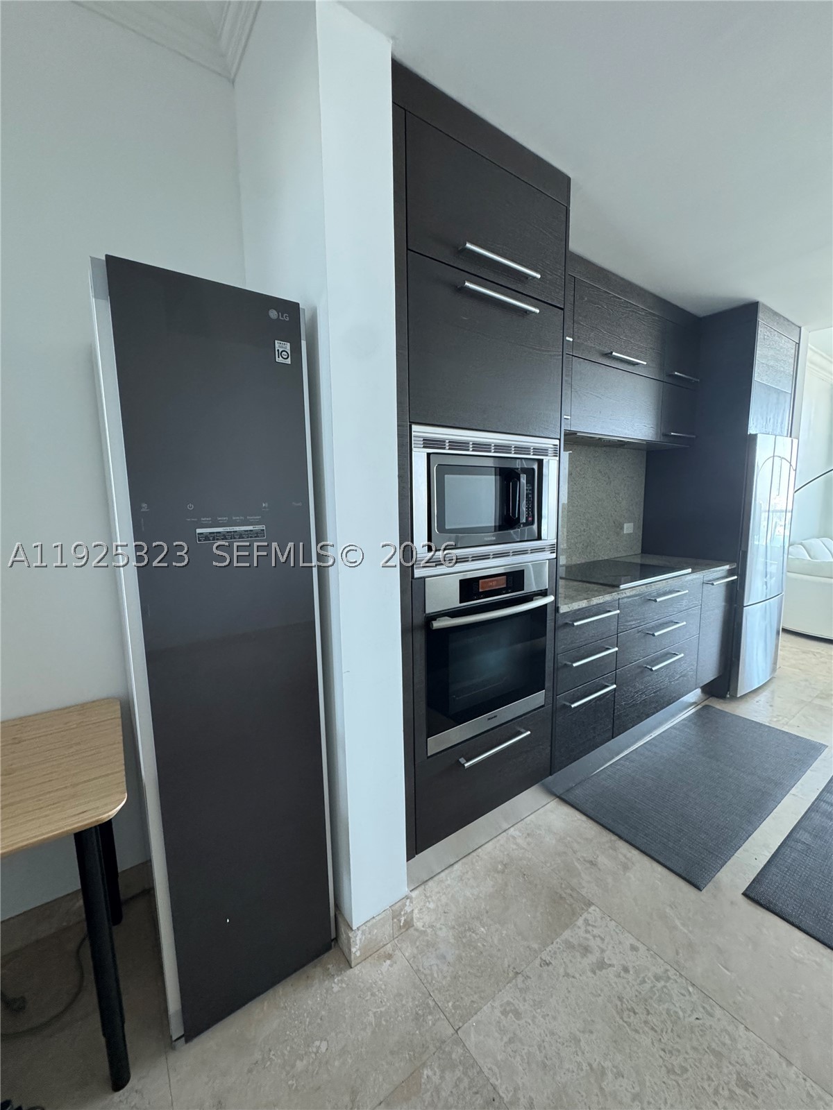 900 Biscayne Blvd #2604, Miami FL 33132