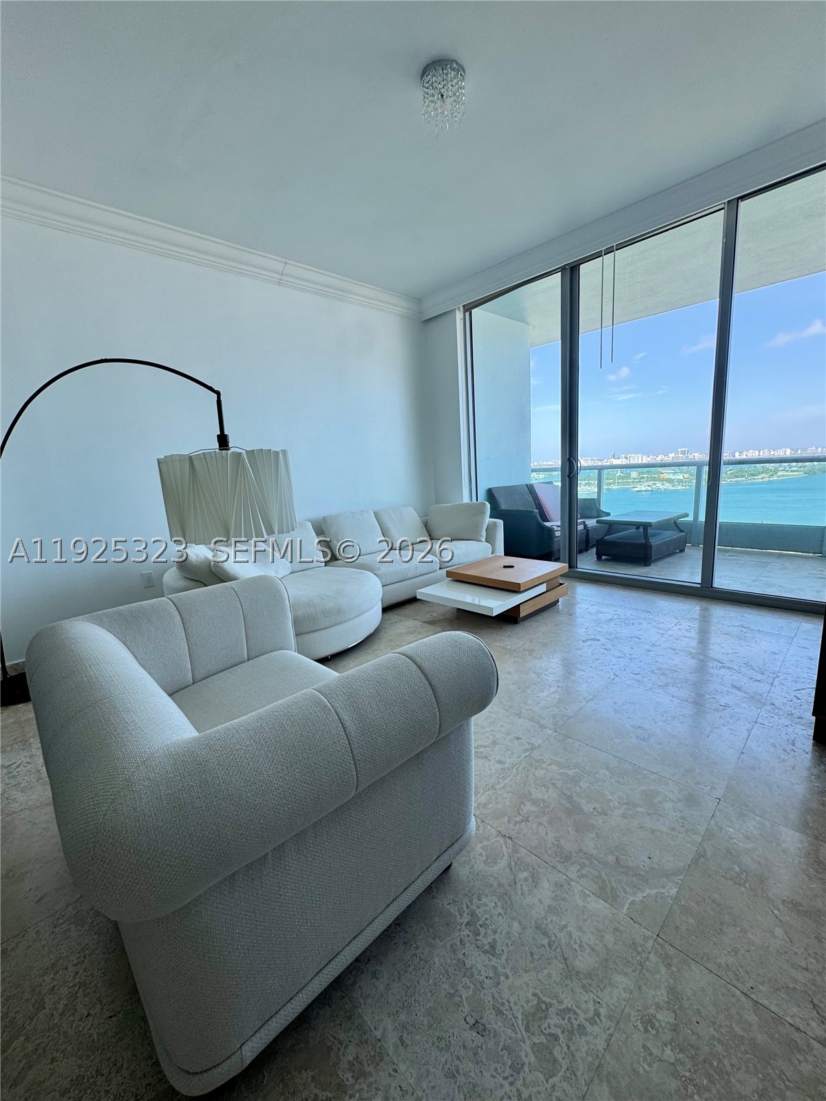 900 Biscayne Blvd #2604, Miami FL 33132