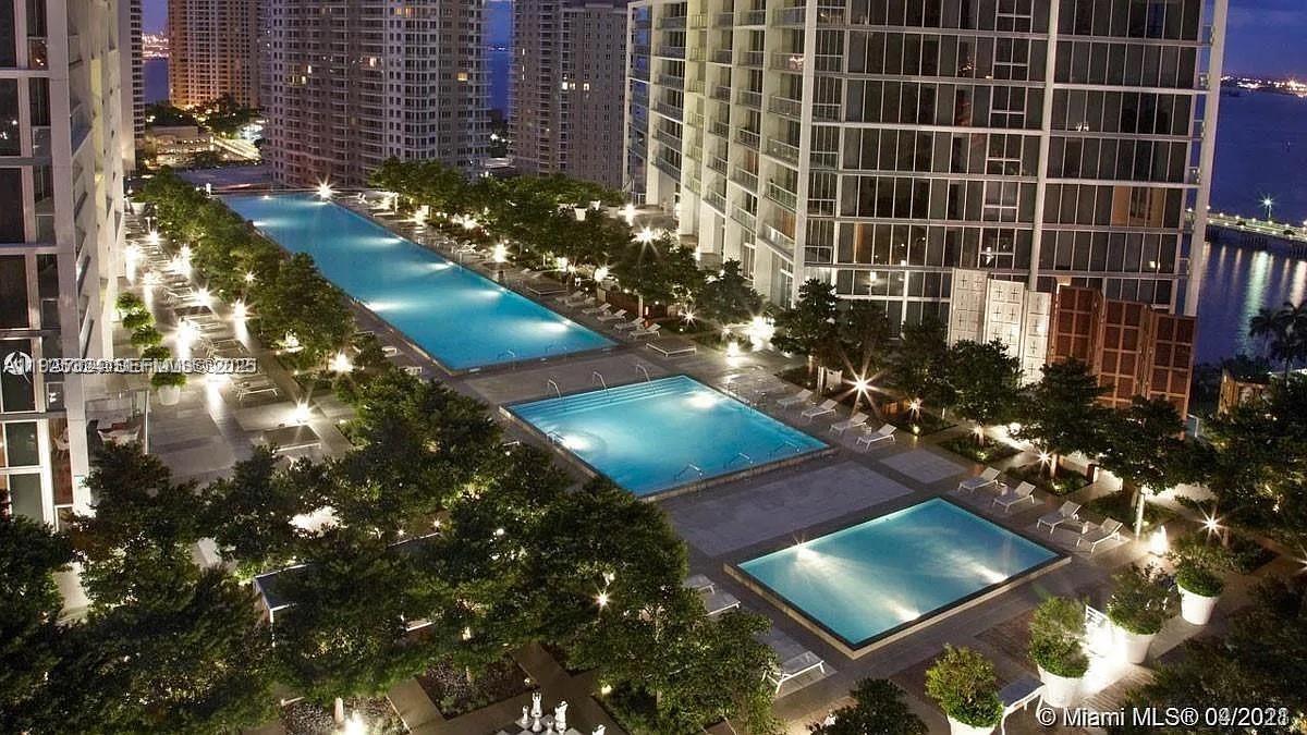 495 Brickell Ave #3304, Miami FL 33131