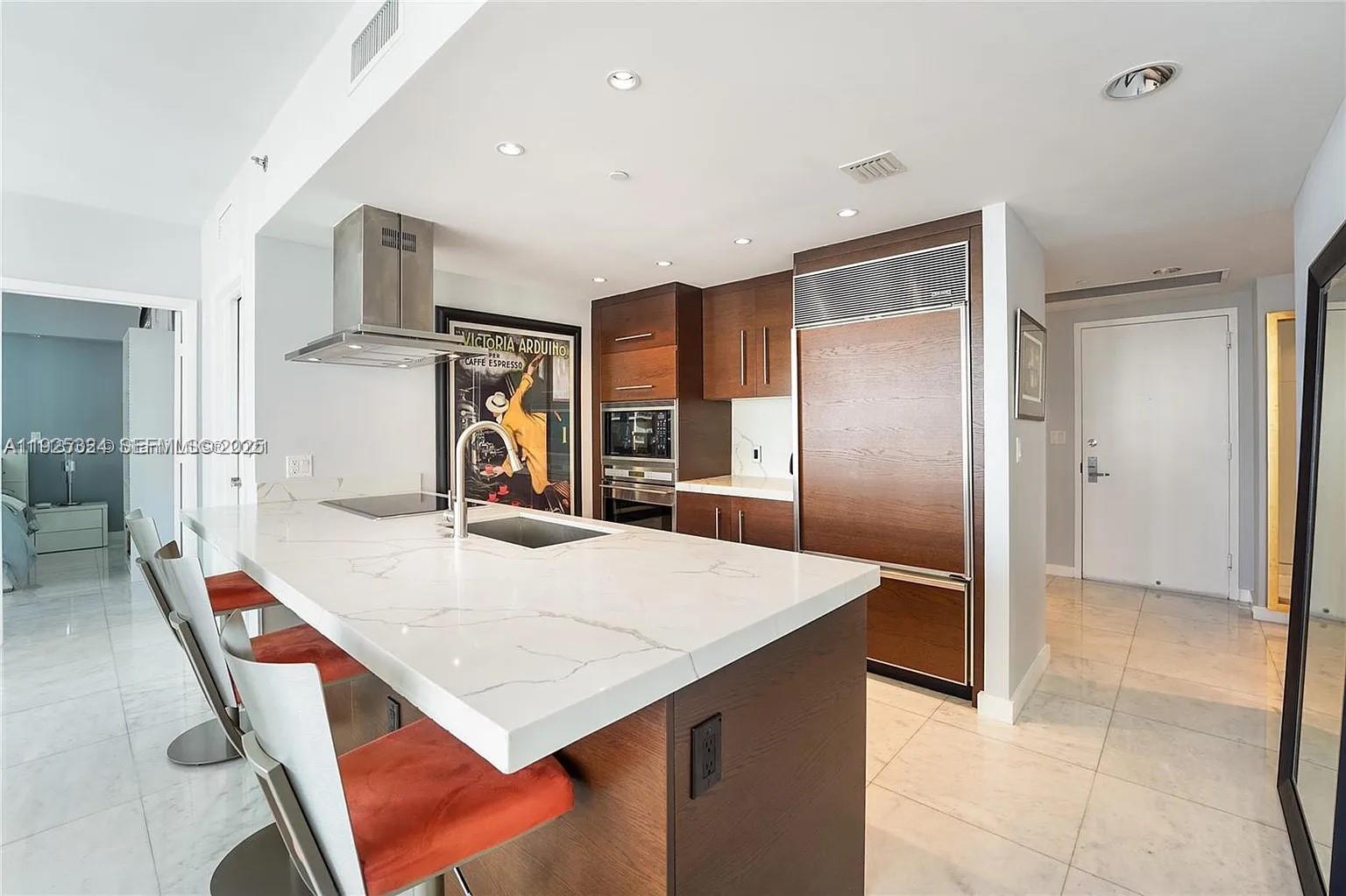 495 Brickell Ave #3304, Miami FL 33131