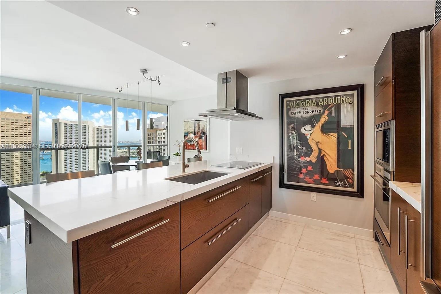 495 Brickell Ave #3304, Miami FL 33131