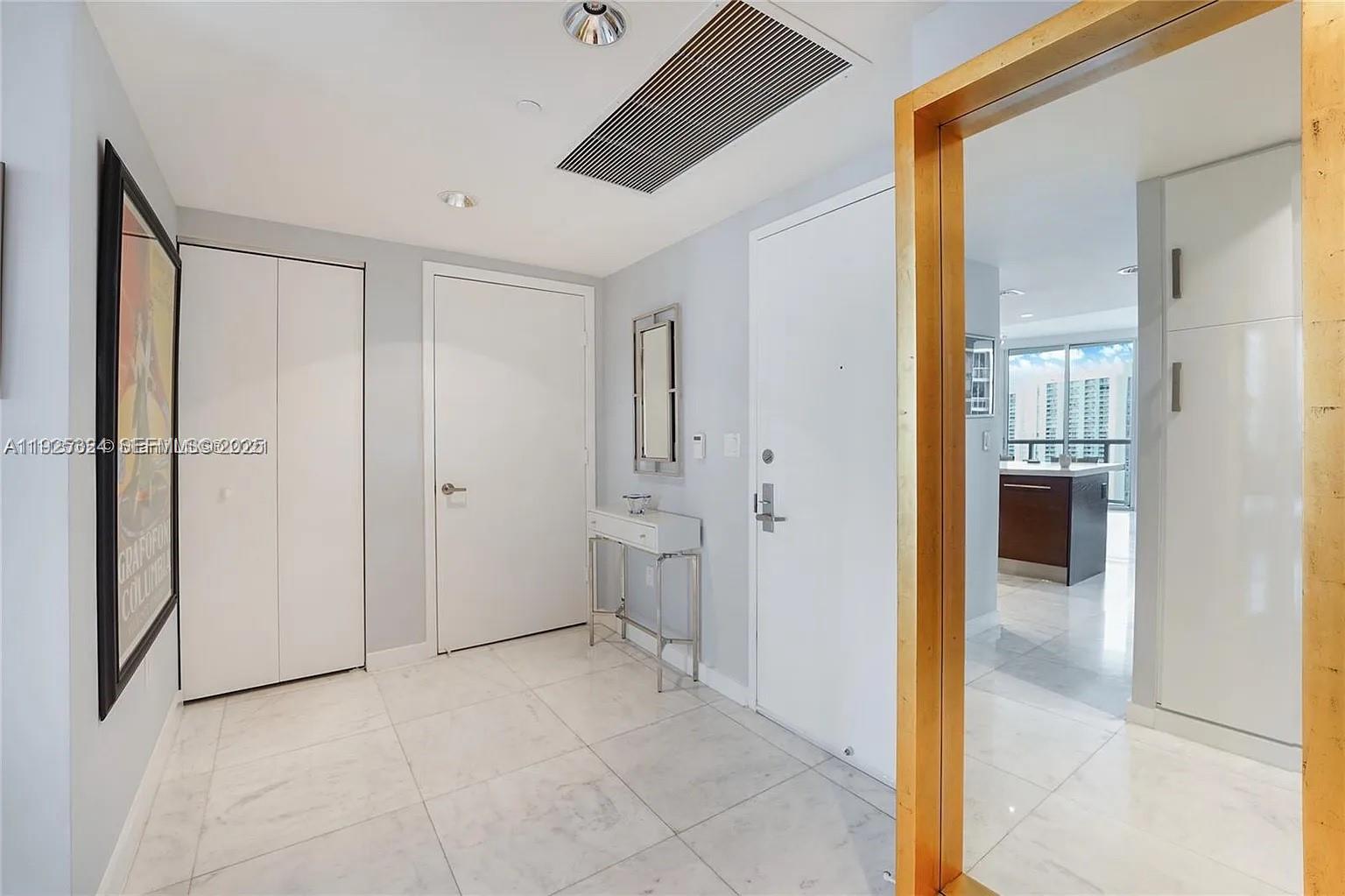 495 Brickell Ave #3304, Miami FL 33131