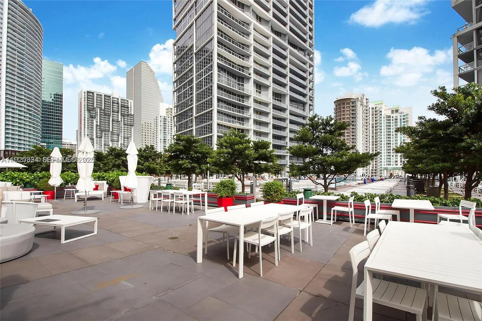 495 Brickell Ave #3304, Miami FL 33131
