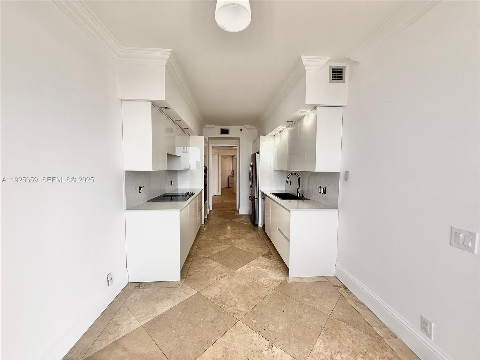 3801 NE 207th St #2503, Aventura FL 33180