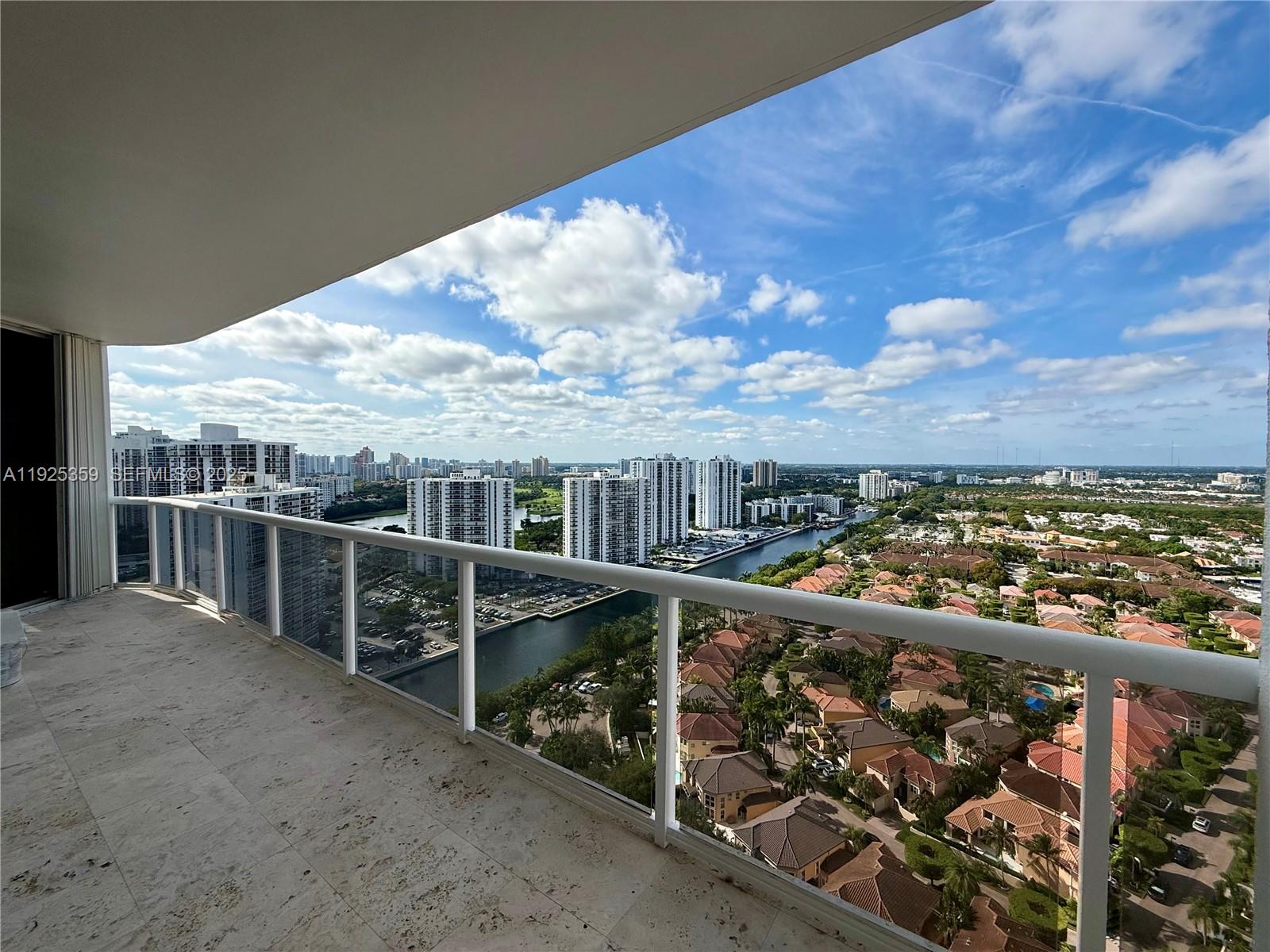 3801 NE 207th St #2503, Aventura FL 33180