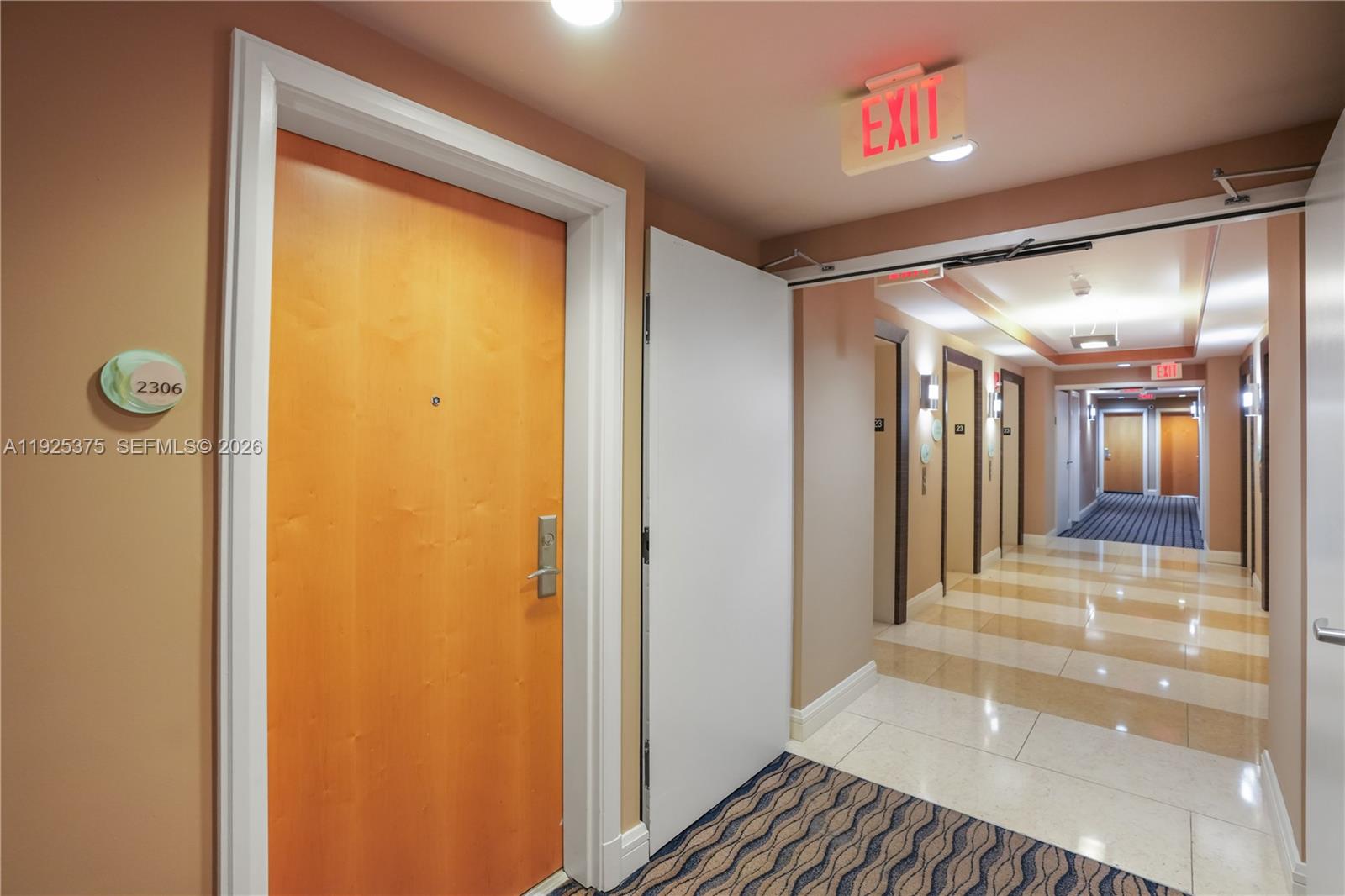 244 Biscayne Blvd #2306, Miami FL 33132