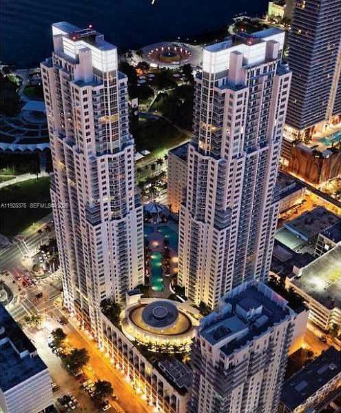244 Biscayne Blvd #2306, Miami FL 33132