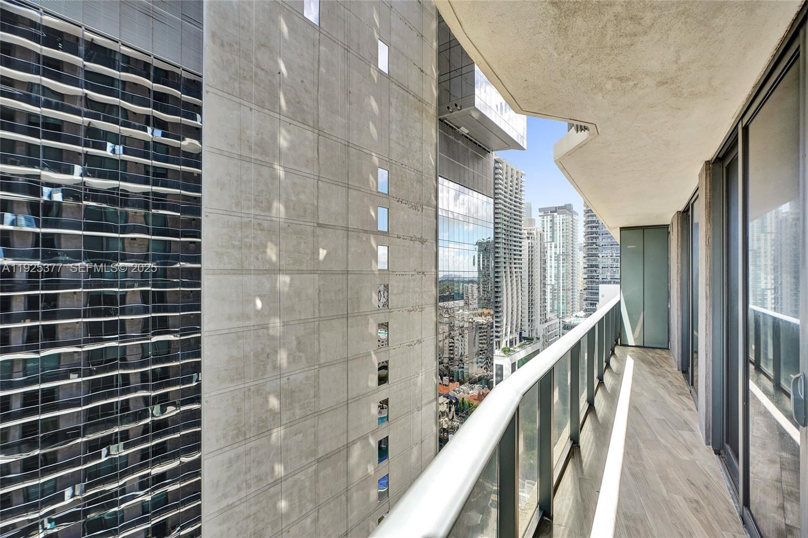 801 S Miami Ave #2405, Miami FL 33130