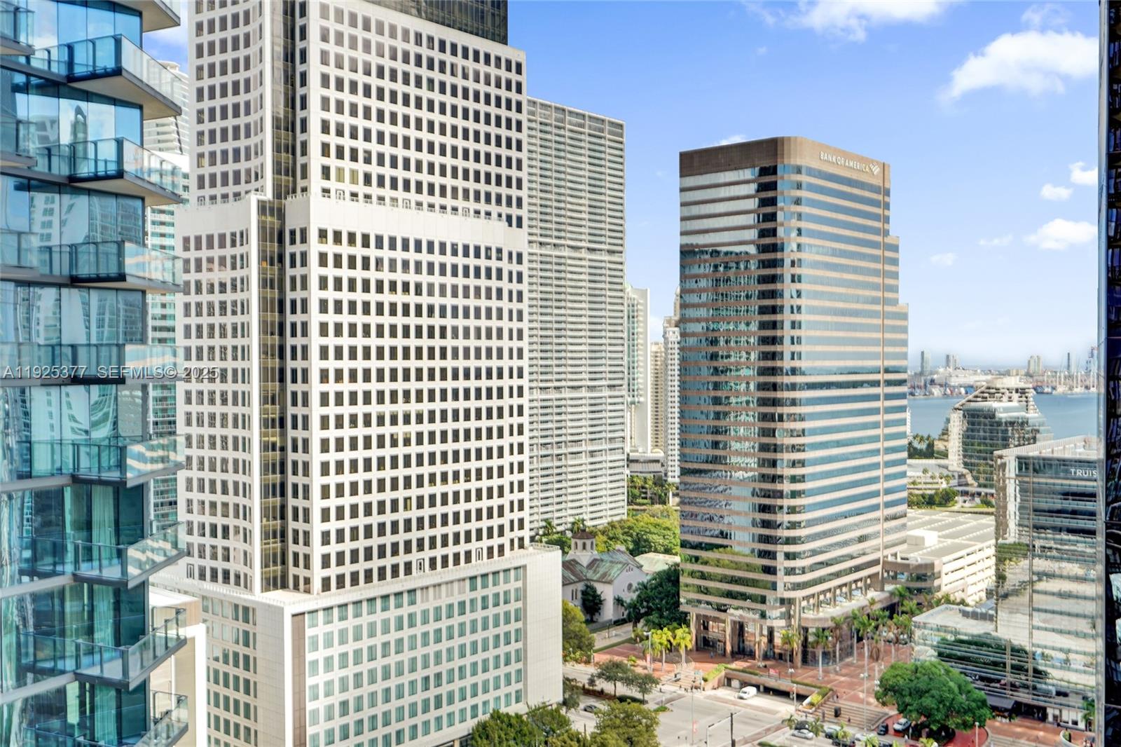 801 S Miami Ave #2405, Miami FL 33130
