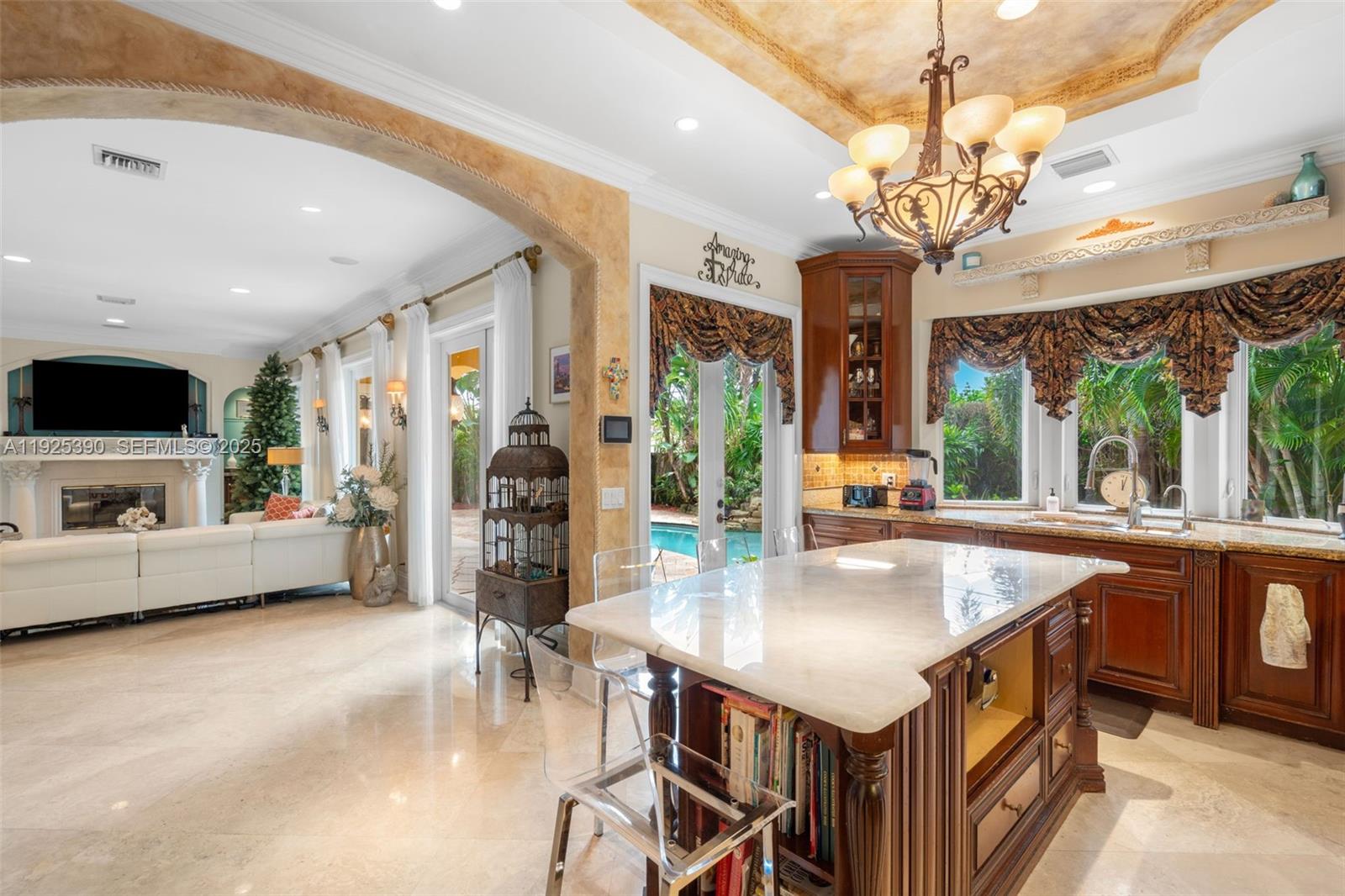3406 Leigh Rd, Pompano Beach FL 33062
