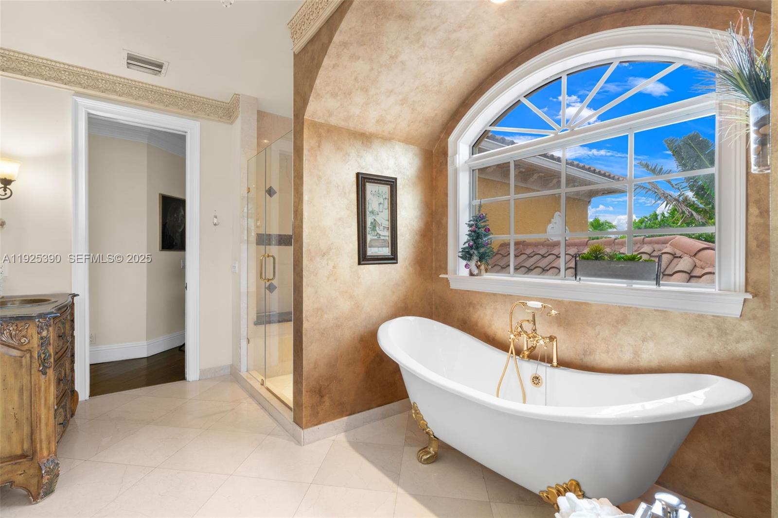 3406 Leigh Rd, Pompano Beach FL 33062