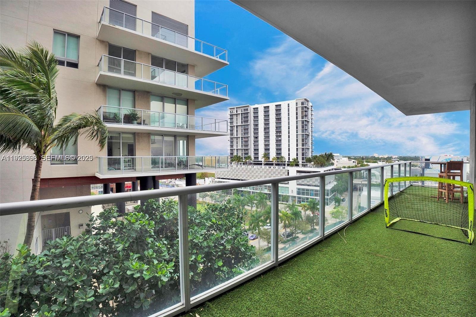 3470 E Coast Ave #H0904, Miami FL 33137