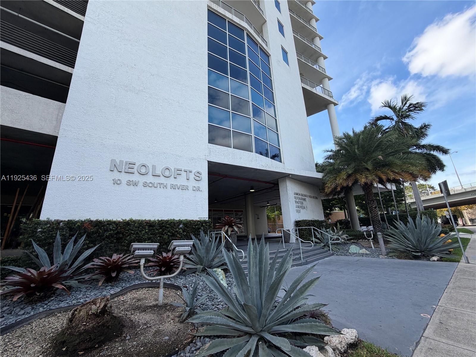 10 SW South River Dr #1806, Miami FL 33130