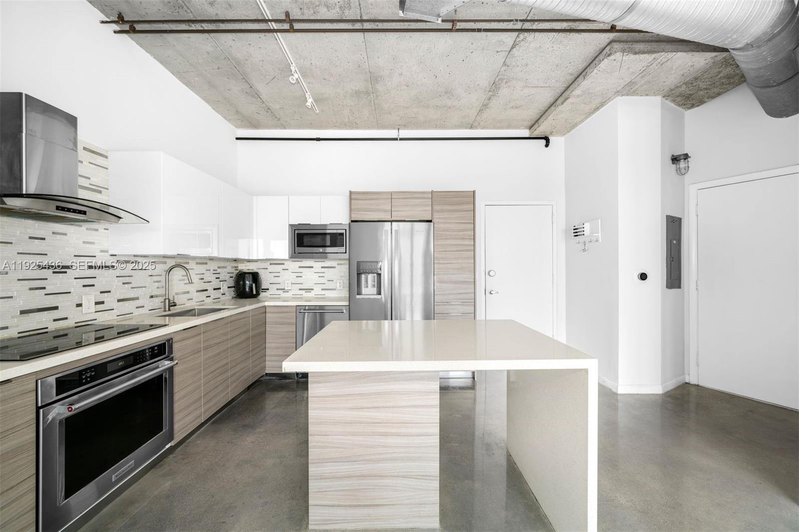 10 SW South River Dr #1806, Miami FL 33130