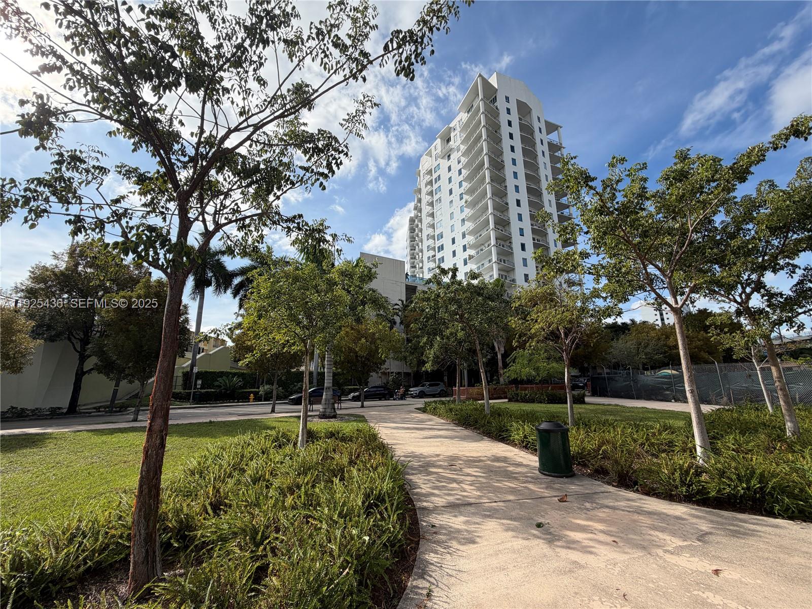 10 SW South River Dr #1806, Miami FL 33130