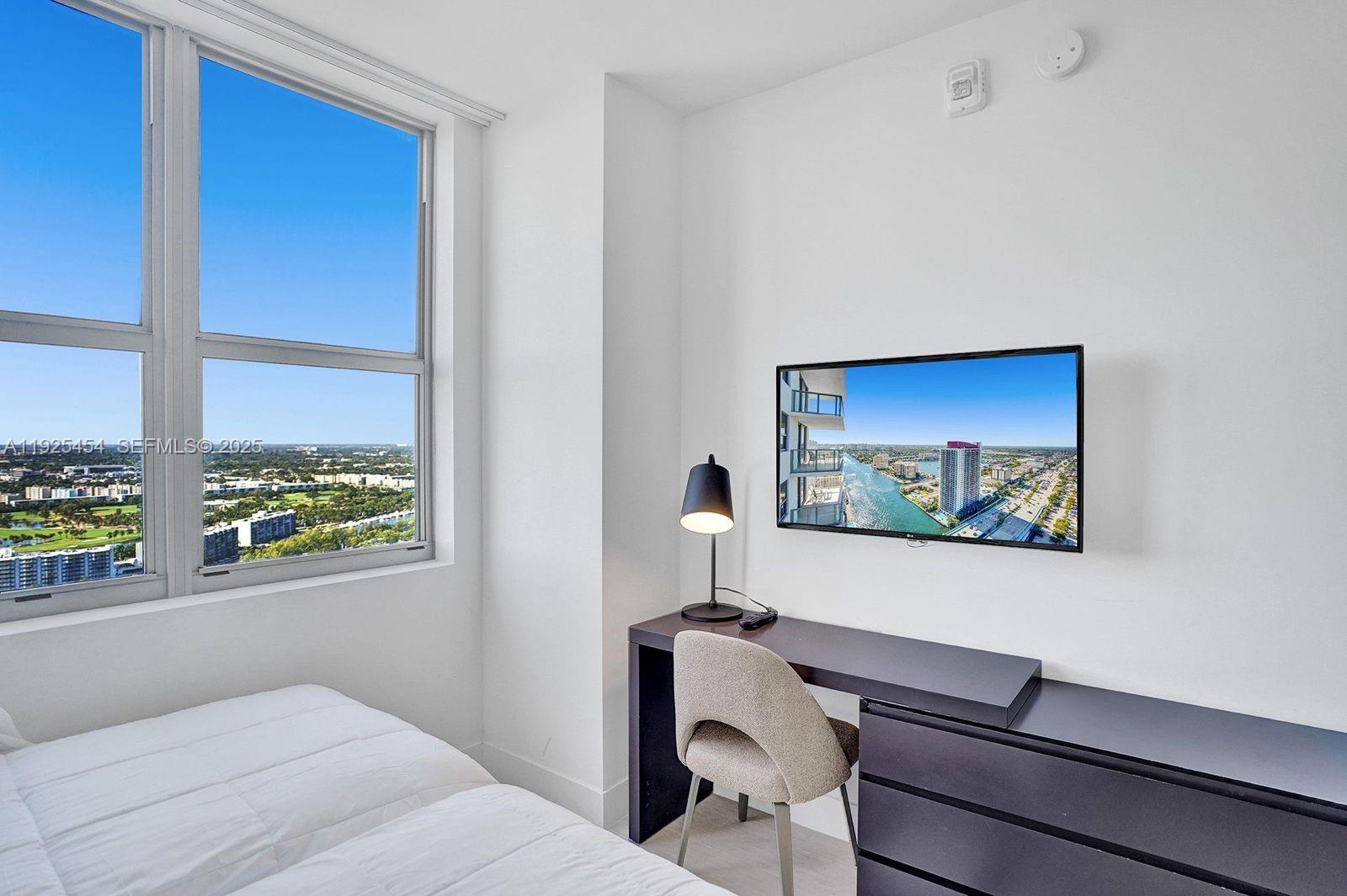 4010 S Ocean Dr #R1108, Hollywood FL 33019