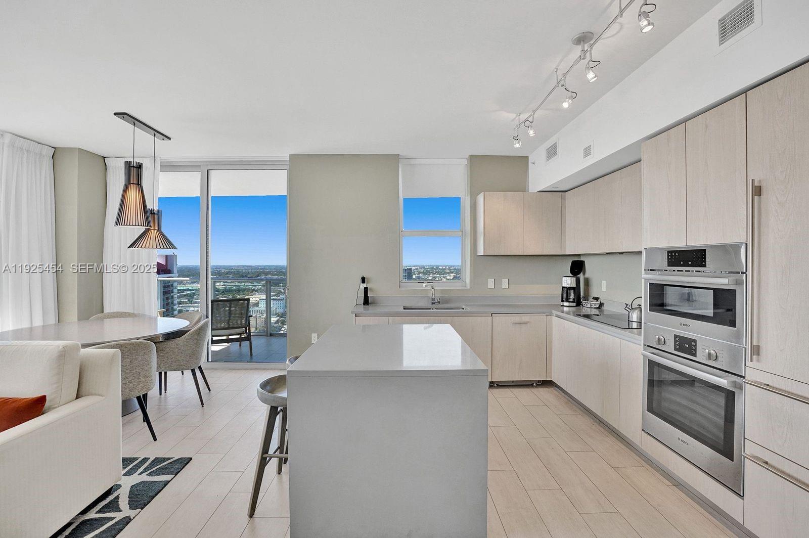 4010 S Ocean Dr #R1108, Hollywood FL 33019