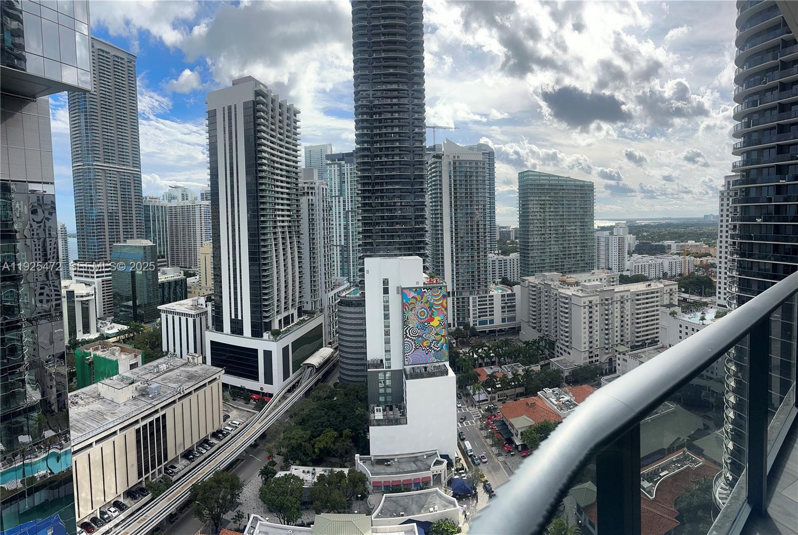 801 S Miami Ave #2703, Miami FL 33130