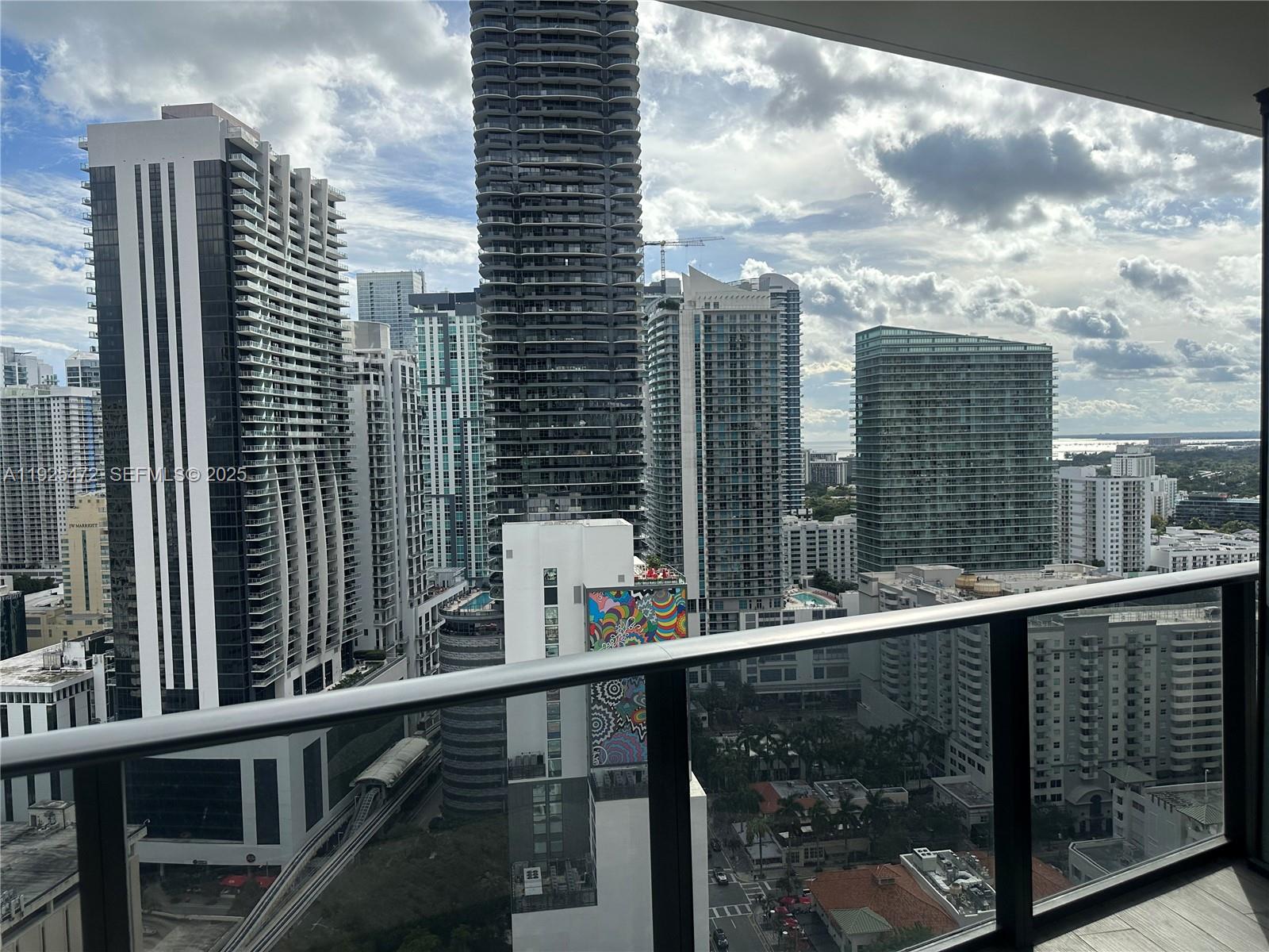 801 S Miami Ave #2703, Miami FL 33130
