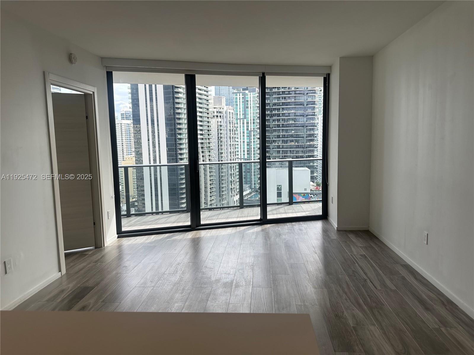 801 S Miami Ave #2703, Miami FL 33130