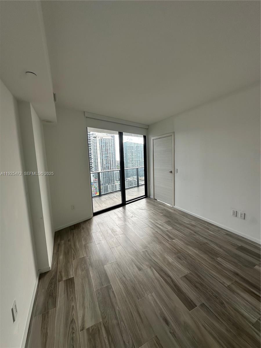 801 S Miami Ave #2703, Miami FL 33130