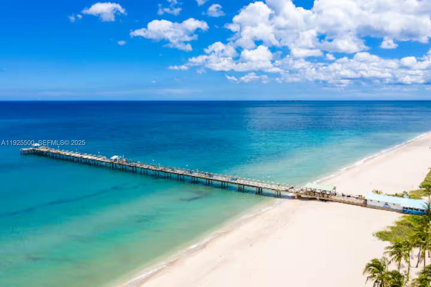 909 NE 7th St, Pompano Beach FL 33060