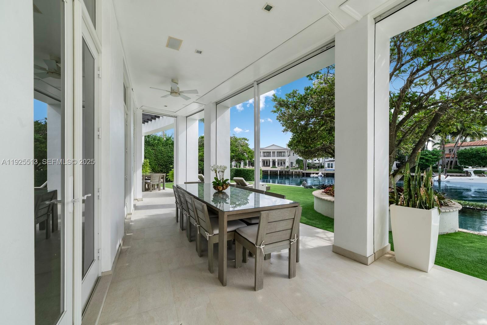 142 S Island Dr, Golden Beach FL 33160