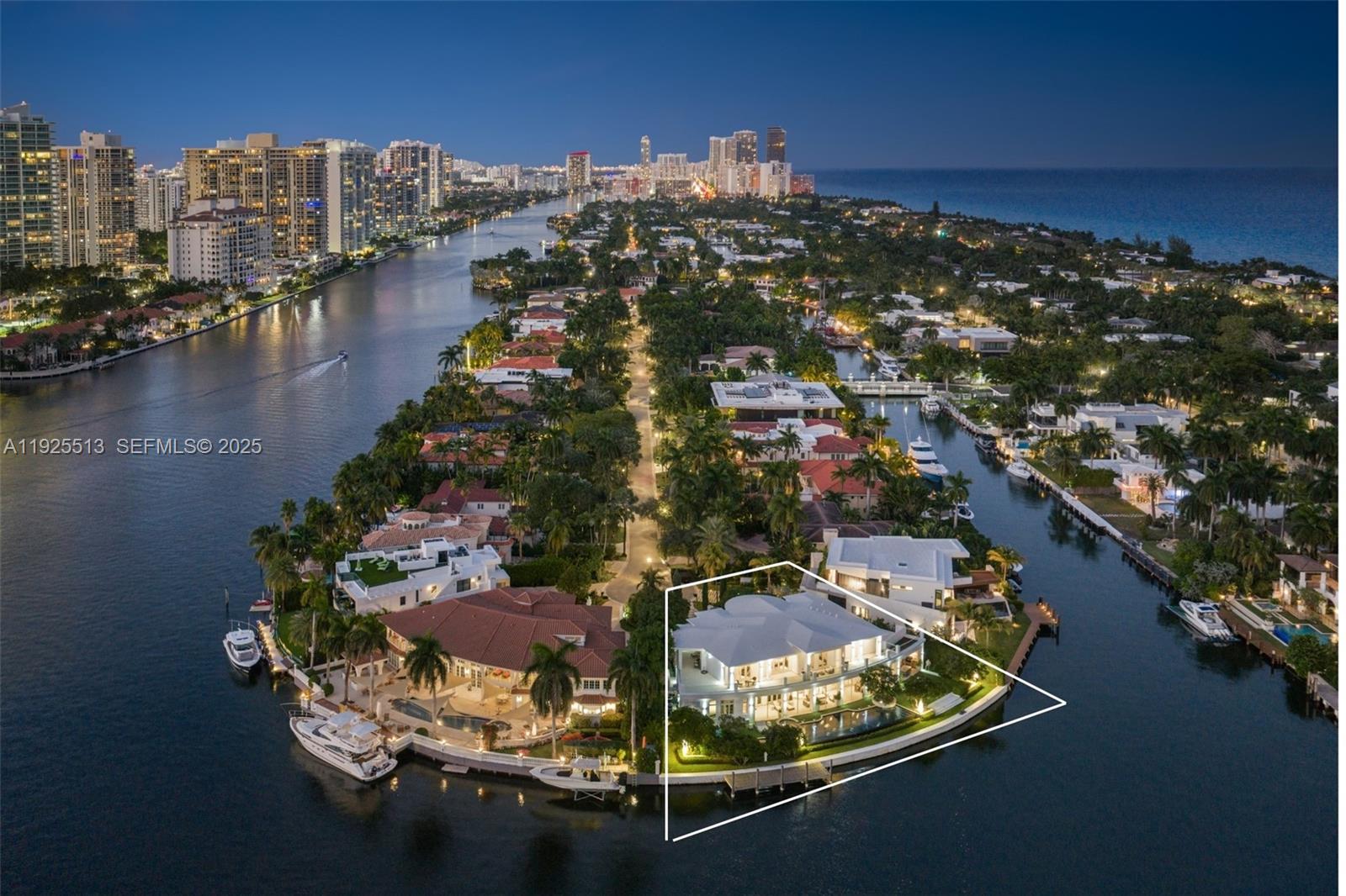 142 S Island Dr, Golden Beach FL 33160