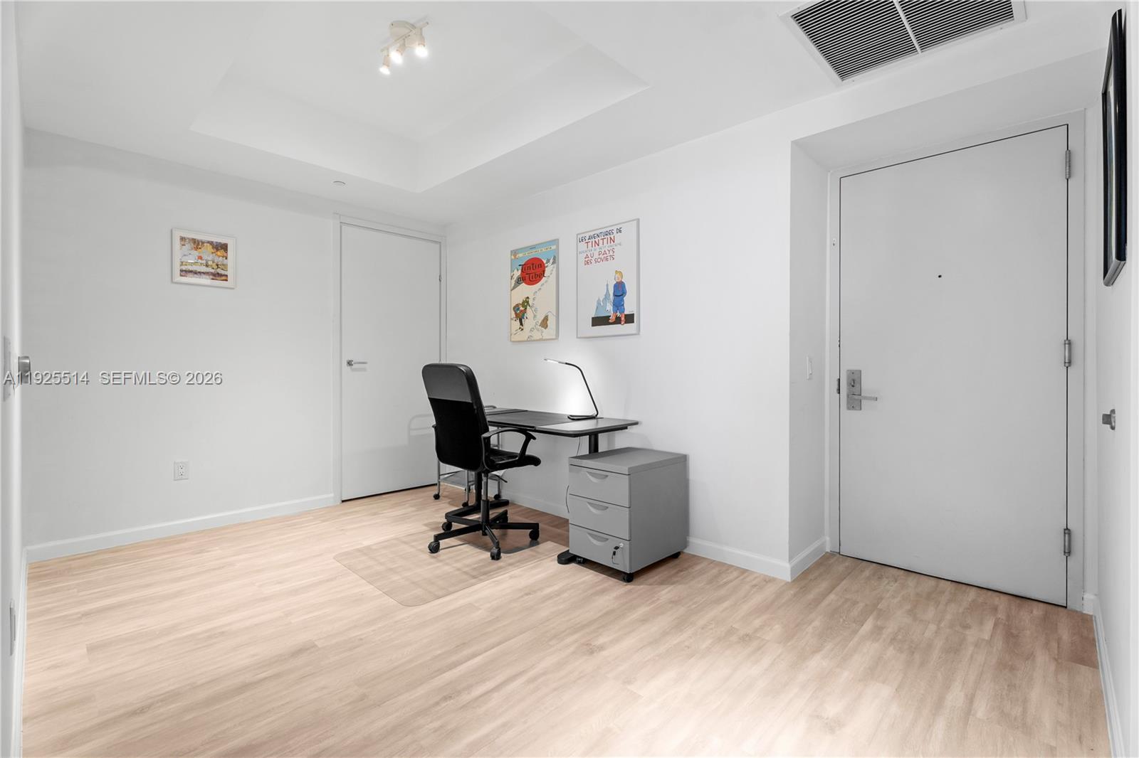 1300 Brickell Bay Dr #3500, Miami FL 33131
