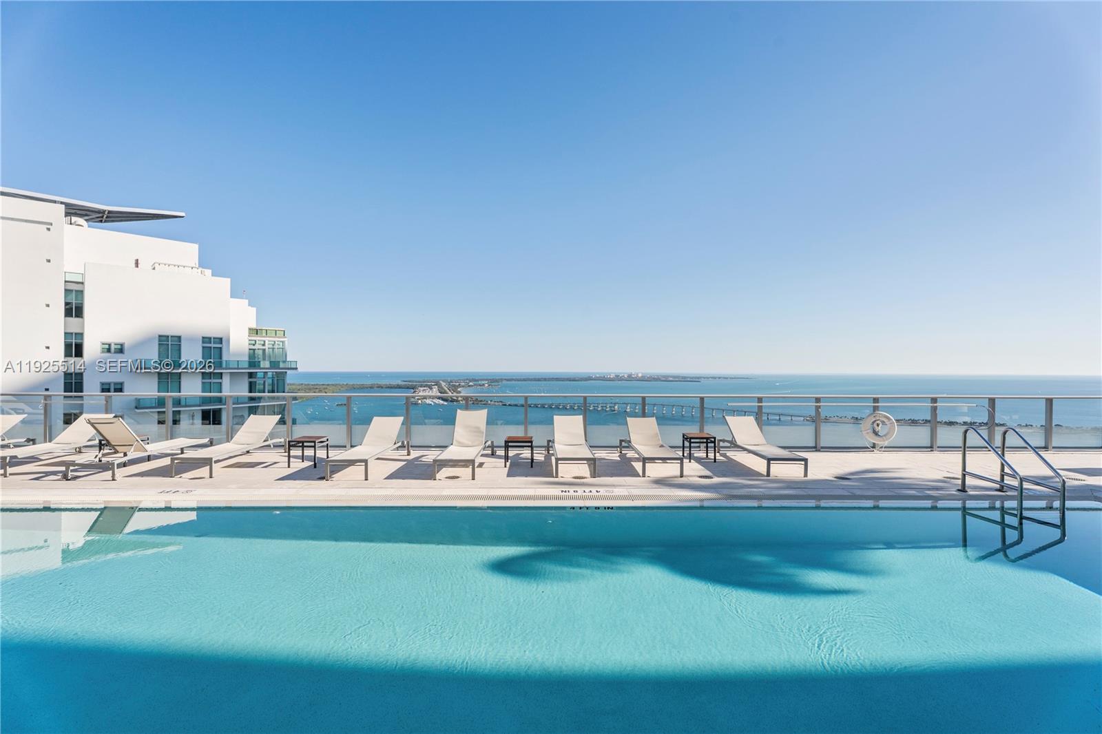 1300 Brickell Bay Dr #3500, Miami FL 33131