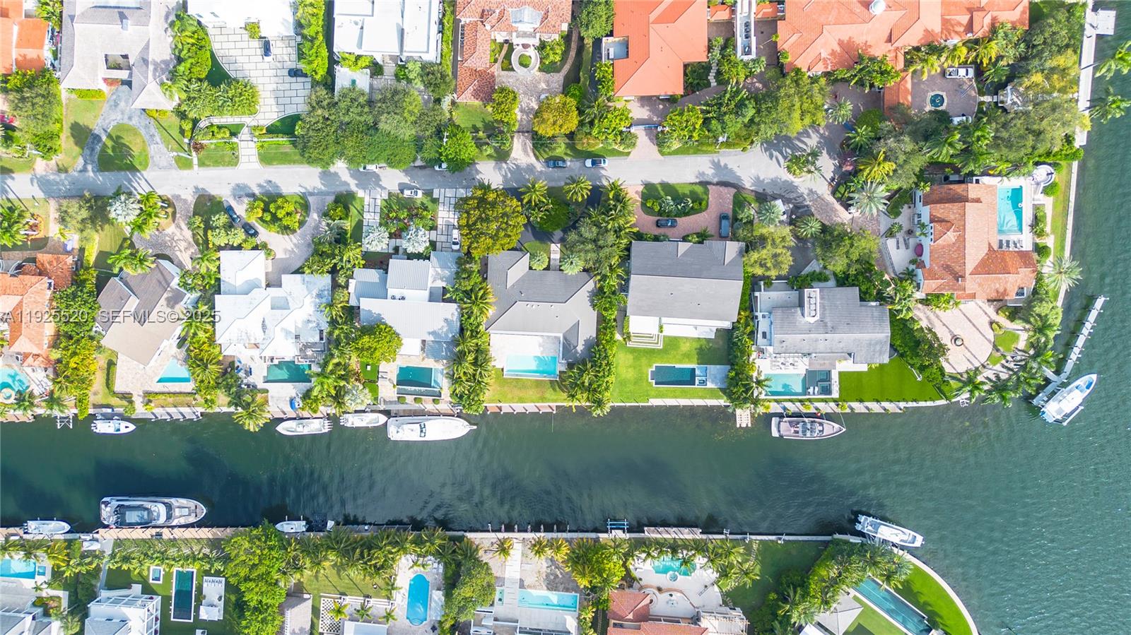 6960 Sunrise Dr, Coral Gables FL 33133
