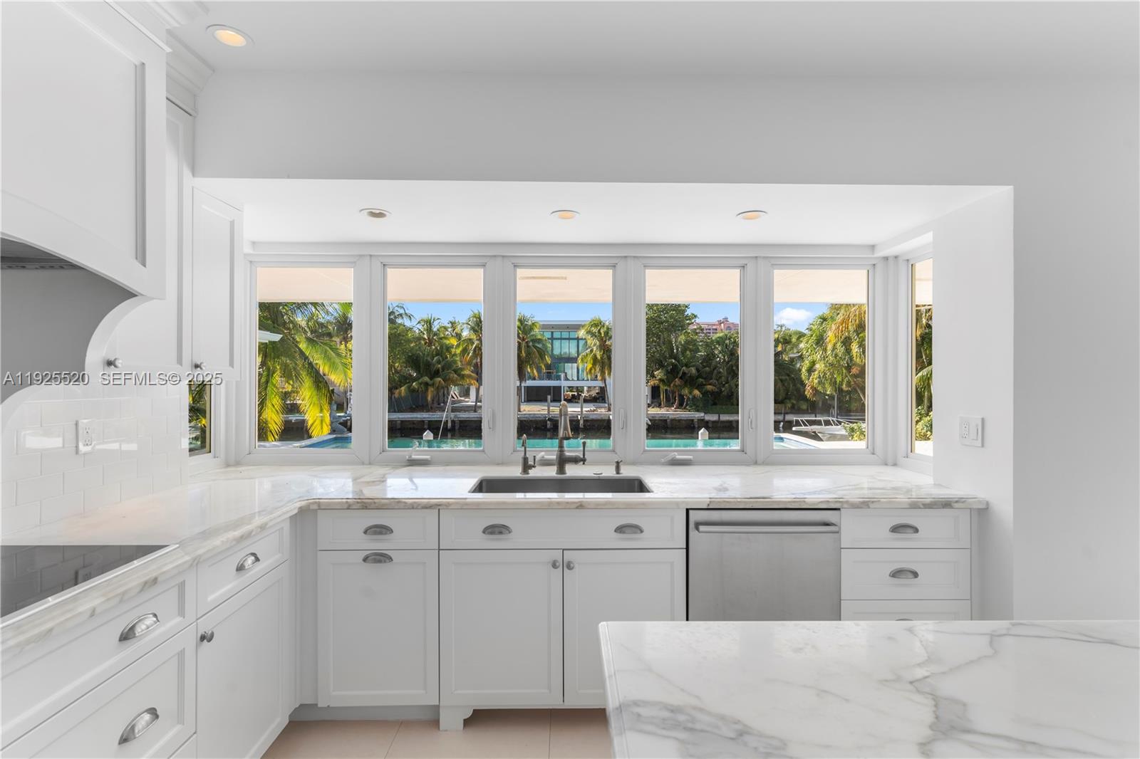 6960 Sunrise Dr, Coral Gables FL 33133