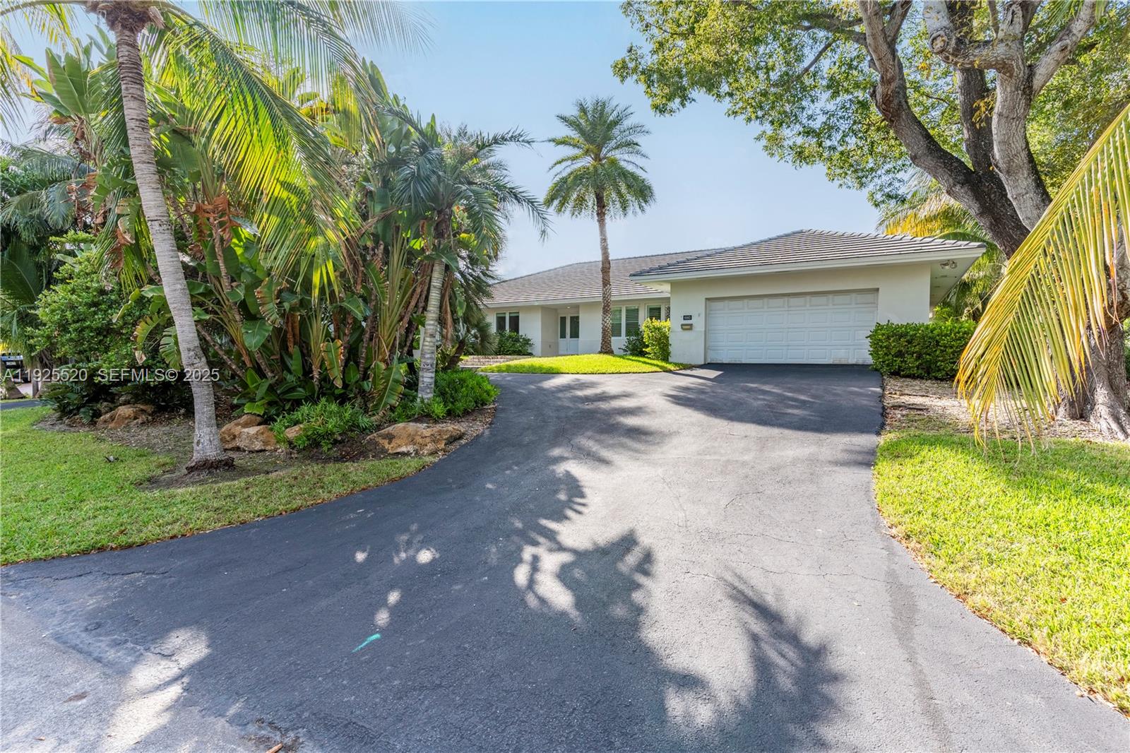 6960 Sunrise Dr, Coral Gables FL 33133