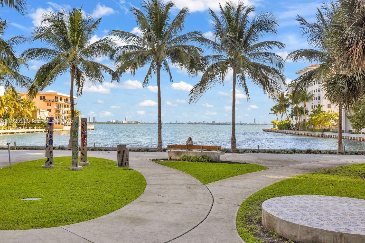 460 NE 28th St #3907, Miami FL 33137