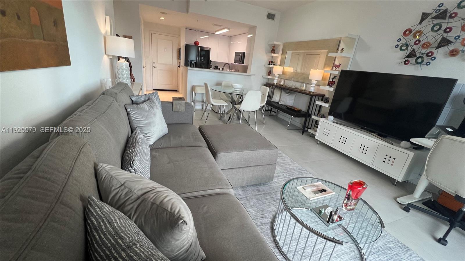 10 Aragon Ave #1019, Coral Gables FL 33134