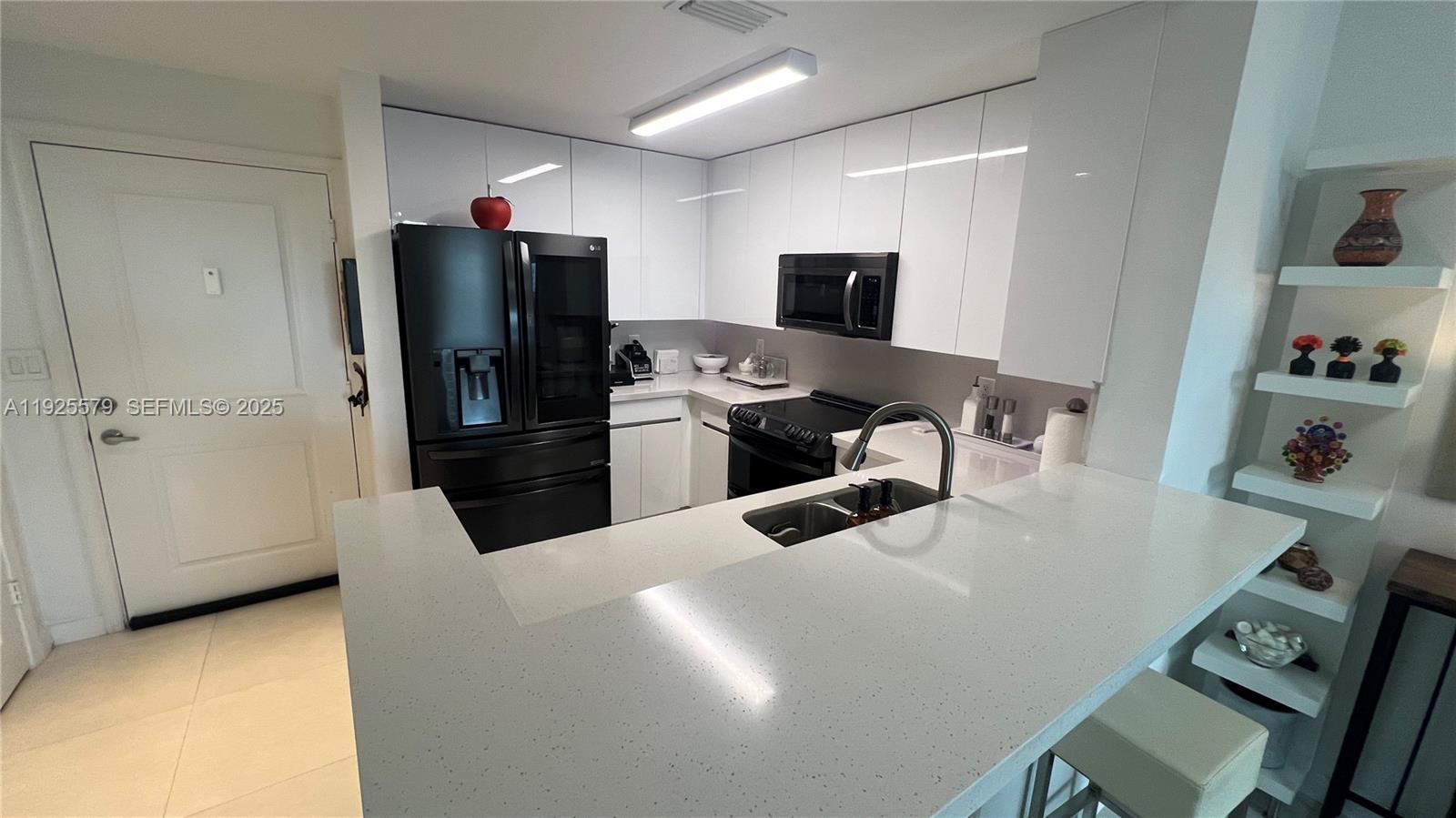 10 Aragon Ave #1019, Coral Gables FL 33134