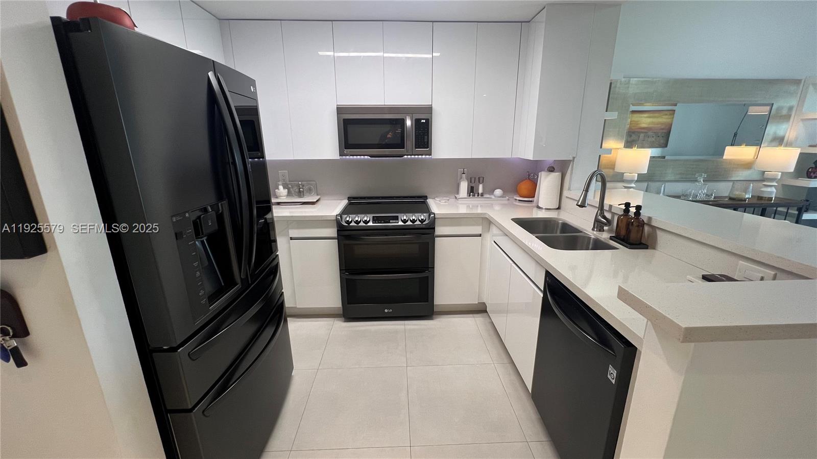 10 Aragon Ave #1019, Coral Gables FL 33134