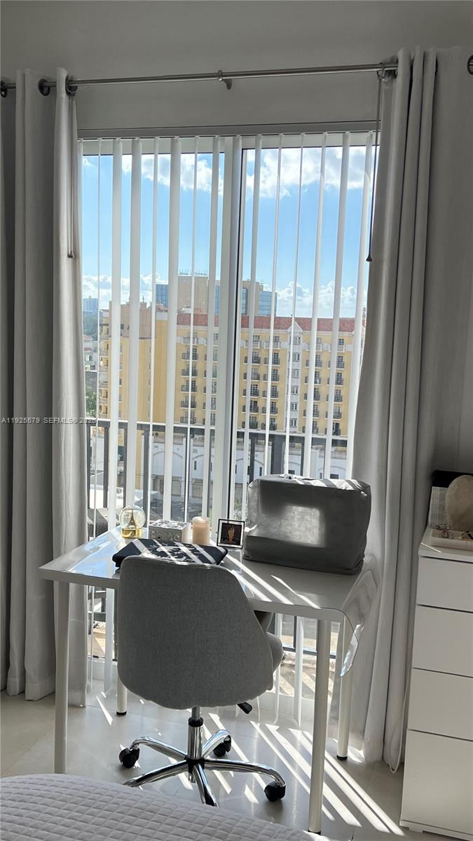 10 Aragon Ave #1019, Coral Gables FL 33134