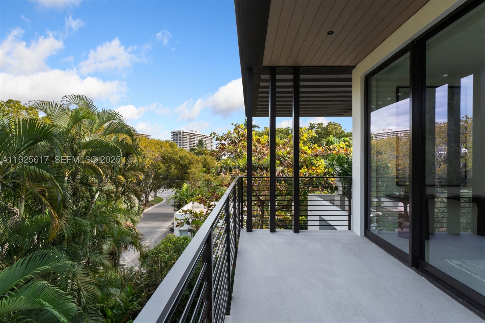 3551 Crystal Ct, Miami FL 33133