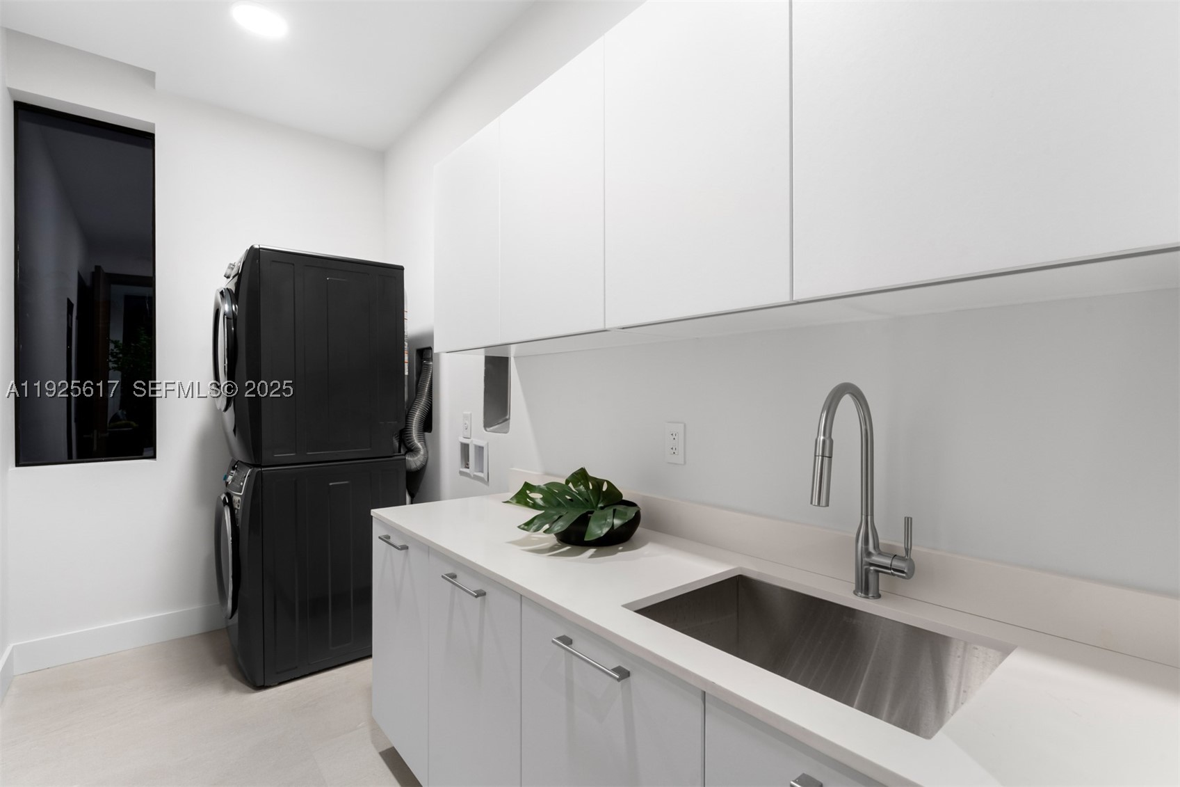 3551 Crystal Ct, Miami FL 33133